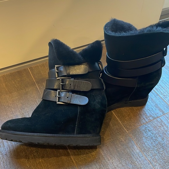 Ash Yes Boot Black Shearling and Suede with Hidden Wedge Size 5.5 - Picture 2 of 12